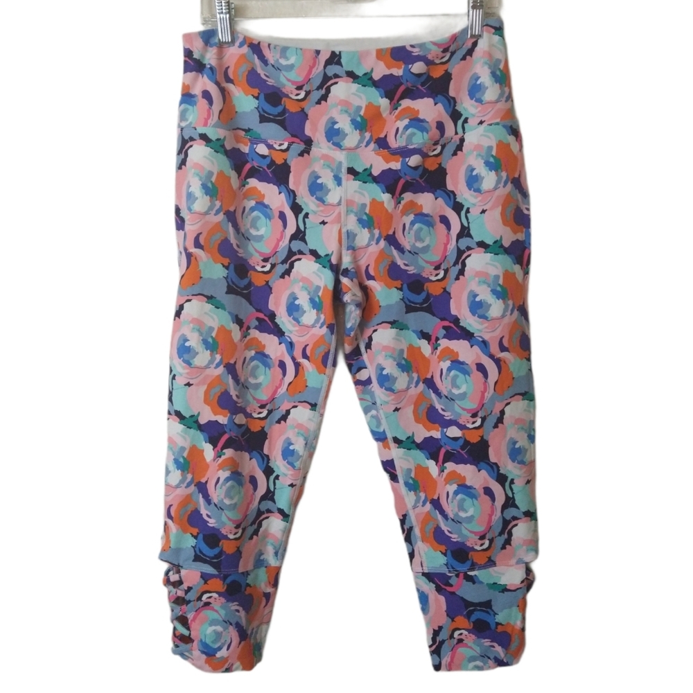 Ruby Ribbon Floral Leggings. XL